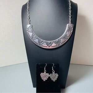 Silvertone Necklace and Earring Set
